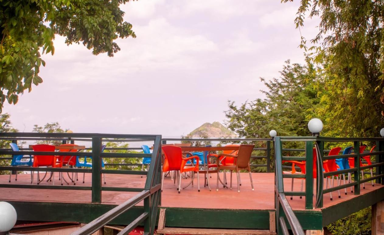 Ocean View Guesthouse Сан-Томе Экстерьер фото